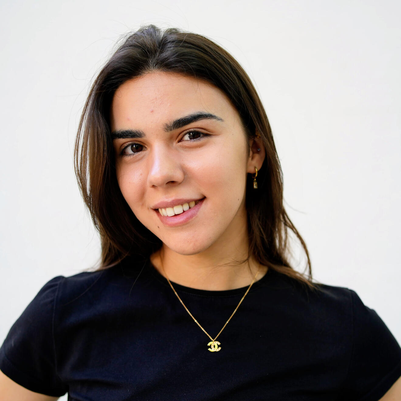 Welcome to my resume page and get to know more about me.